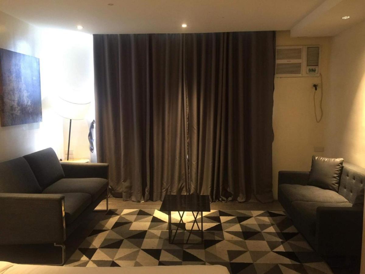 City Park Hotel Residences Taguig Buitenkant foto