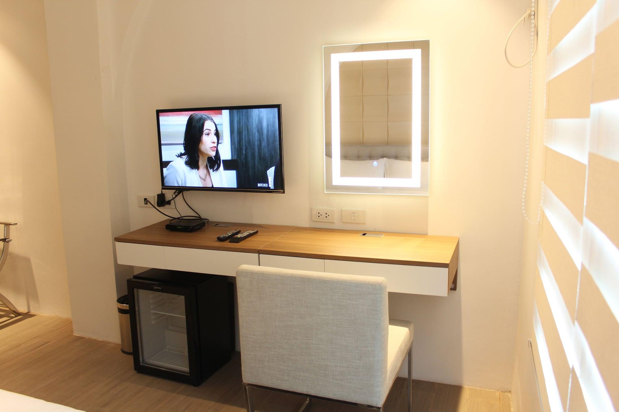 City Park Hotel Residences Taguig Buitenkant foto