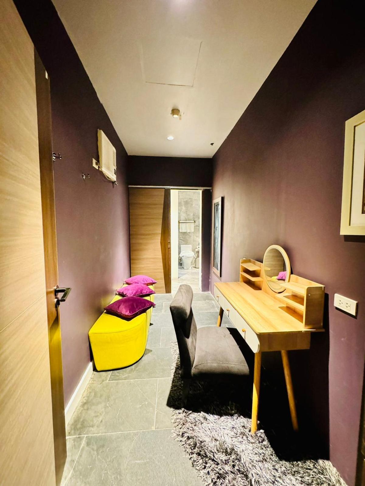 City Park Hotel Residences Taguig Buitenkant foto
